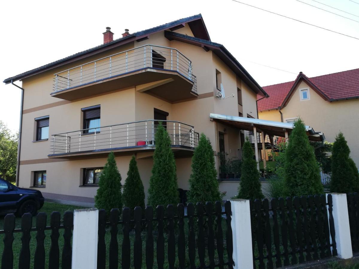 Apartmani Tvins Soko Banja Exterior photo
